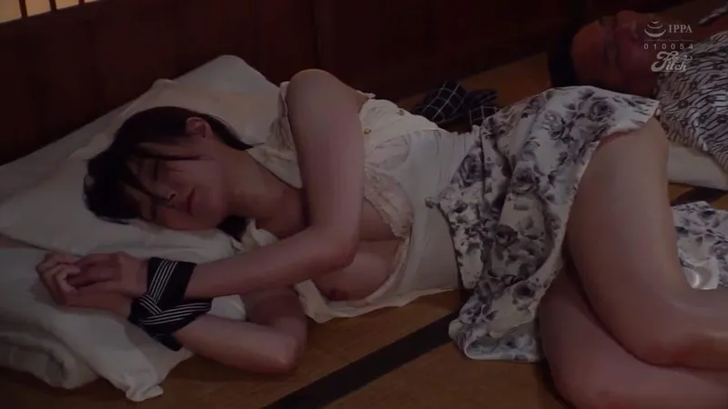 Xin gã chồng đi làm ăn với tiền bối, nữ nhân viên rơi vào kế hoạch của ông sếp biến thái